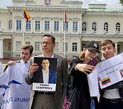Prie Prezidentūros protesto akcija dėl žmogaus teisių pažeidimų Baltarusijoje ir Astravo AE