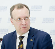 Naglis Puteikis