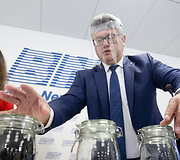 Partijos Lietuvos žaliųjų partija prie&scaron;rinkiminė spaudos konferencija
