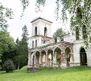 Palėvenės (Komarų) dvaro parke skambėjo festivalio &bdquo;CHOPIN en VACANCES&ldquo; dalyvių rečitaliai
