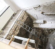 Vilniaus didžiosios sinagogos tyrimų vietoje pristatyti archeologiniai radiniai ir tyrimų rezultatai