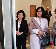 Arūno Baltėno fotografijų paroda &bdquo;Kataliki&scaron;kas liaudies pamaldumas Lietuvoje&ldquo; Vatikano universiteto bibliotekoje