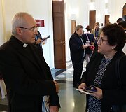 Arūno Baltėno fotografijų paroda &bdquo;Kataliki&scaron;kas liaudies pamaldumas Lietuvoje&ldquo; Vatikano universiteto bibliotekoje