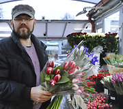 Kovo 8-ąją, kai minima tarptautinė moters diena, pagyvėjo prekyba gėlėmis