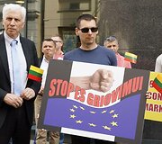 Lietuvos vežėjų piketas prie Europos komisijos atstovybės