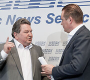 dr. Algimantas Matulevičius, Tomas Vėbra