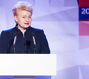 Apdovanojimų akimirka