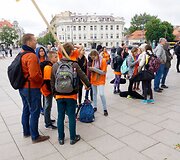 Folkloro ansamblių pasirodymas Katedros aik&scaron;tėje