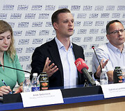 G.Landsbergio ir iniciatyvinės grupės dėl para&scaron;ų rinkimo prie&scaron; Baltarusijos AE atstovų spaudos konferencija