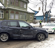 Vilniuje susidūrė &bdquo;Honda&ldquo; ir BMW