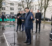 &Scaron;alia Vilniaus Karolini&scaron;kių gimnazijos atidaryta nauja mažoji futbolo aik&scaron;tė