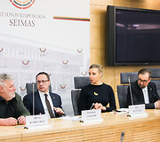 Spaudos konferencija &bdquo;Ar leisime darkyti &Scaron;v. Pilypo ir Jokūbo istorinį kompleksą&ldquo;