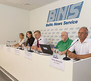 Sąjūdžio &bdquo;Už Lietuvos mi&scaron;kus&ldquo; spaudos konferencija