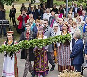 Atminimo valanda Naujosios Vilnios geležinkelio stoties memoriale