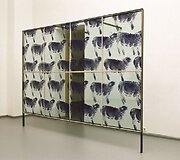 E.Ludavicius_Aviu_banda_2005-2015m_Pies.,silk.,_graf._200x320cm_Argentum