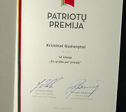 Ra&scaron;ytojai Kristinai Gudonytei  įteikta Patriotų premija už knygą &bdquo;Jie grįžta per pilnatį&ldquo;