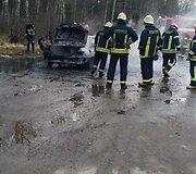 Sudegė lengvasis automobilis