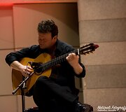 Koncerto &bdquo;Tribute to Edith Piaf: Richard Galliano and Sylvain Luc&ldquo; akimirkos