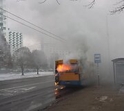 Vienoje Viniaus stotelių užsidegė autobusas