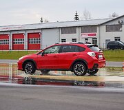 Elektroninės stabilumo sistemos bandymai su &bdquo;Subaru XV&ldquo;