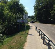 &bdquo;Sveikinimas&ldquo; Valstybės dienos proga: vandalai Nemenčinę i&scaron;margino Rusijos vėliavomis
