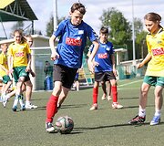 Jubiliejiniame vaikų globos namų turnyre &ndash; Lietuvos rinktinės futbolininkų dėmesys 