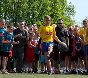 Jubiliejiniame vaikų globos namų turnyre &ndash; Lietuvos rinktinės futbolininkų dėmesys 