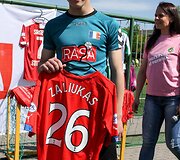 Jubiliejiniame vaikų globos namų turnyre &ndash; Lietuvos rinktinės futbolininkų dėmesys 