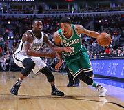 Derrickas Rose'as