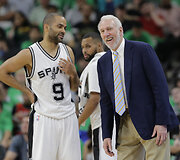 Tony Parkeris ir Greggas Popovichius