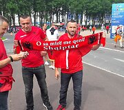Albanijos rinktinės sirgaliai nudažė Lanso gatves