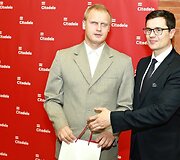 Piniginius apdovanojimus gavo ir 4-8 vietas parolimpiadoje užėmę sportininkai