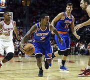 NBA prie&scaron;sezoninės rungtynės: &bdquo;Houston Rockets&ldquo; &ndash; &bdquo;New York Knicks&ldquo;