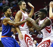 NBA prie&scaron;sezoninės rungtynės: &bdquo;Houston Rockets&ldquo; &ndash; &bdquo;New York Knicks&ldquo;
