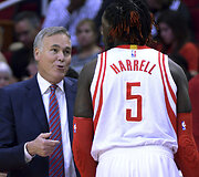 NBA prie&scaron;sezoninės rungtynės: &bdquo;Houston Rockets&ldquo; &ndash; &bdquo;New York Knicks&ldquo;
