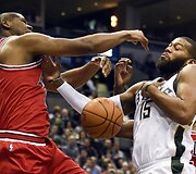 Cristiano Felicio ir Gregas Monroe