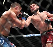 UFC 223: Habibas Nurmagomedovas &ndash; Alas Iaquinta