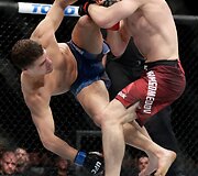 UFC 223: Habibas Nurmagomedovas &ndash; Alas Iaquinta