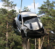 Avarija sostinės Kirtimų g.: susidūrė keturi lengvieji automobiliai ir vienas sunkiasvoris