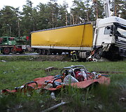 Avarija sostinės Kirtimų g.: susidūrė keturi lengvieji automobiliai ir vienas sunkiasvoris