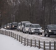 Į Sartus susirinko tūkstančiai žiūrovų stebėti tradicinių žiemos lenktynių