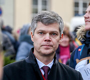 Prezidentūros aik&scaron;tėje i&scaron;keltos trijų Baltijos valstybių vėliavos 