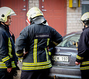 Vilniaus autoservise kilo nedidelis gaisras