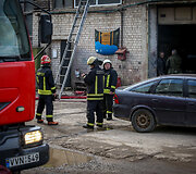 Vilniaus autoservise kilo nedidelis gaisras