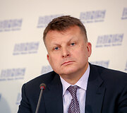 Ainars &Scaron;lesers