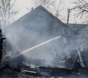 &Scaron;alčininkų rajone, Krakūnų kaime kilęs gaisras sunaikino apie 20 pastatų