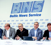 Lietuvos vežėjų sąjungos spaudos konferencija apie apklausą dėl Vyriausybės parengto dviejų minimalių atlyginimų reikalavimo projekto įtakos rodikliams.