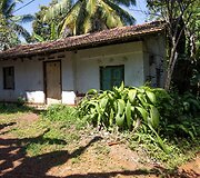 Apleista sodyba Madhuwa kaime 