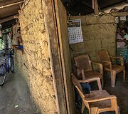 &Scaron;ri Lankos džiunglėse esančio Madhuwa kaimo gyventojų buitis