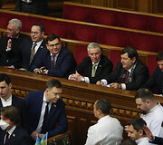 Lietuvos politikų delegacija vie&scaron;i Ukrainoje